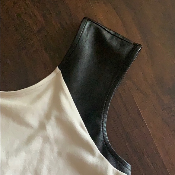 Express Tank Top - Picture 2 of 4